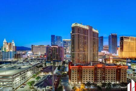 Mgm Signature-15-717 F1 Track & Strip View Balcony Las Vegas Exteriér fotografie