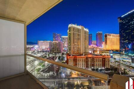 Mgm Signature-15-717 F1 Track & Strip View Balcony Las Vegas Exteriér fotografie