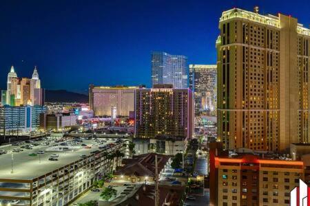 Mgm Signature-15-717 F1 Track & Strip View Balcony Las Vegas Exteriér fotografie